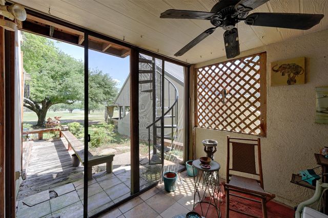 34 April Hill, Conroe, TX 77356