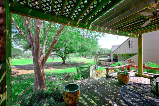 34 April Hill, Conroe, TX 77356