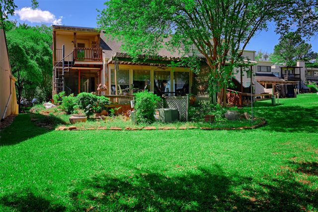34 April Hill, Conroe, TX 77356