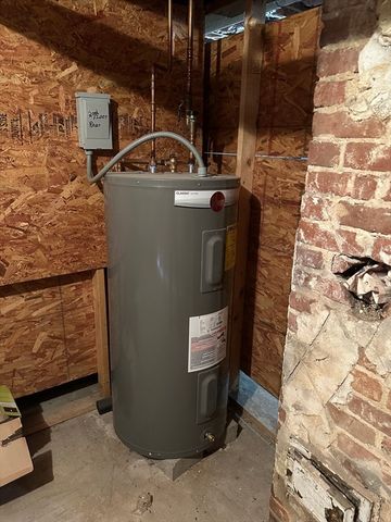 48 North Street 4, Ware, MA 01082