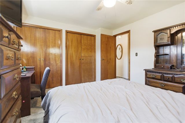 113 Center St, Evans City Boro, PA 16033