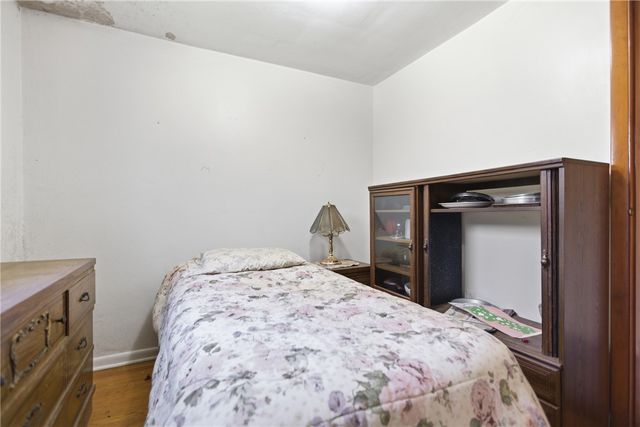 113 Center St, Evans City Boro, PA 16033