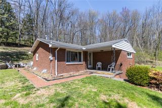 113 Center St, Evans City Boro, PA 16033