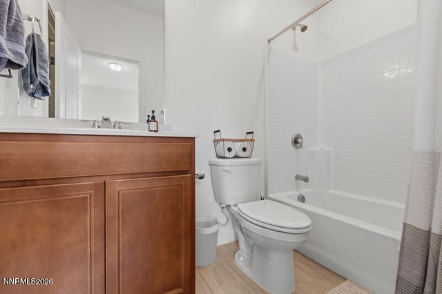 5001 Cavestone Road, Sun Valley, NV 89433