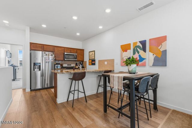 5001 Cavestone Road, Sun Valley, NV 89433