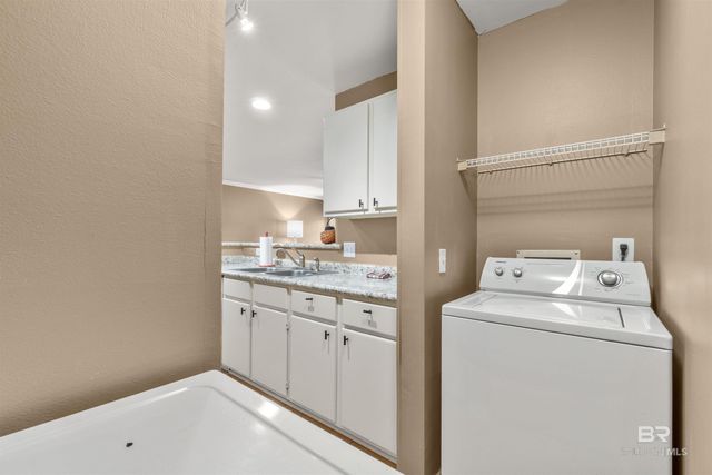 6194 St Hwy 59 S2, Gulf Shores, AL 36542