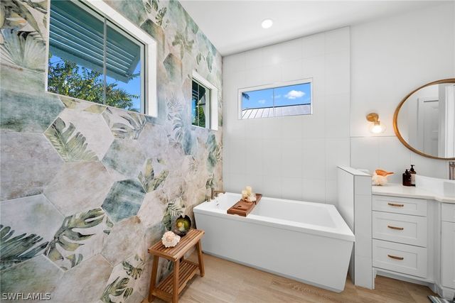 27000 Flamingo DR, Bonita Springs, FL 34135