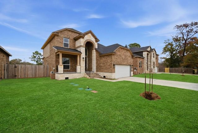 16514 Boston Post Road, Cypress, TX 77429
