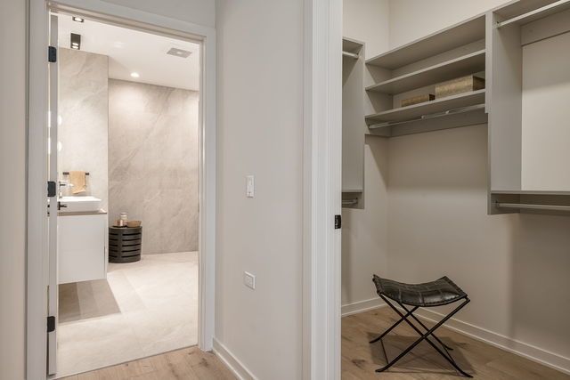 8040 W O'Connor Drive 210, River Grove, IL 60171