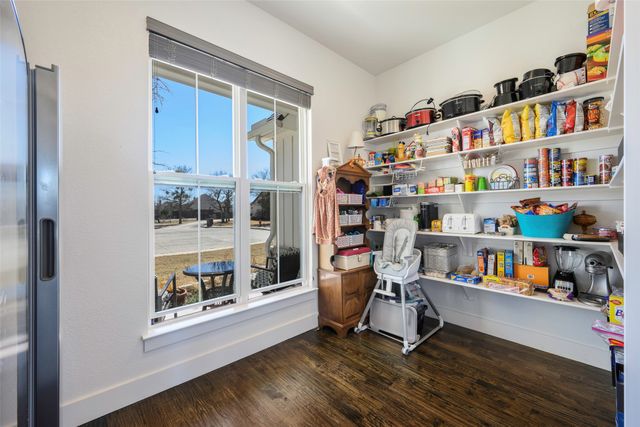 108 Red Eagle Court, Weatherford, TX 76087