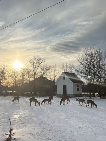 108 Red Eagle Court, Weatherford, TX 76087