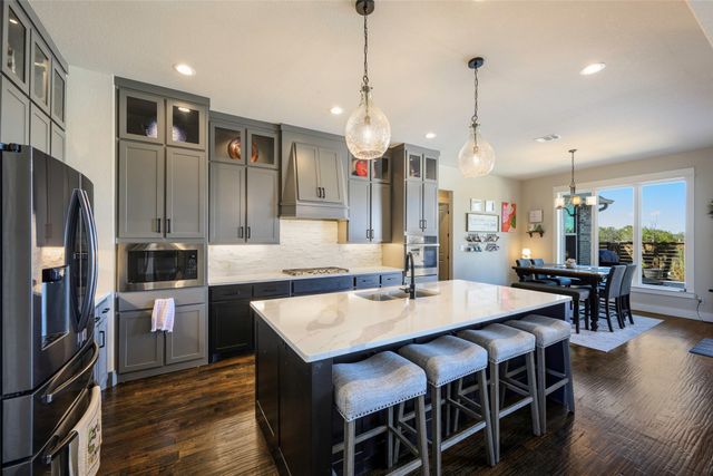 108 Red Eagle Court, Weatherford, TX 76087