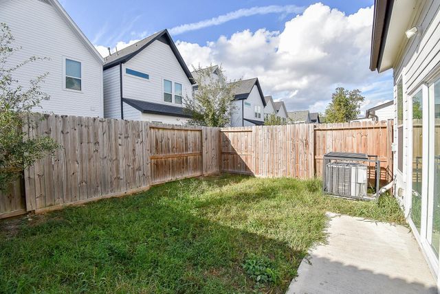 6828 Liverpool, Houston, TX 77021