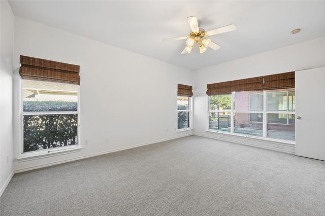 5604 Ledgestone Drive, Fort Worth, TX 76132