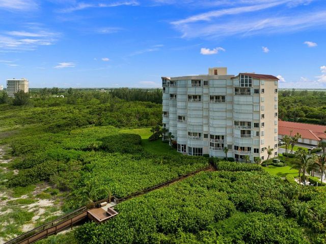 3870 N Hwy Highway A1a 906, Hutchinson Island, FL 34949