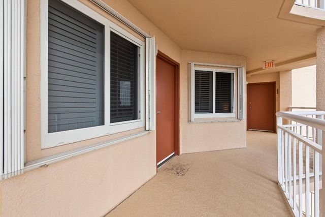 3870 N Hwy Highway A1a 906, Hutchinson Island, FL 34949