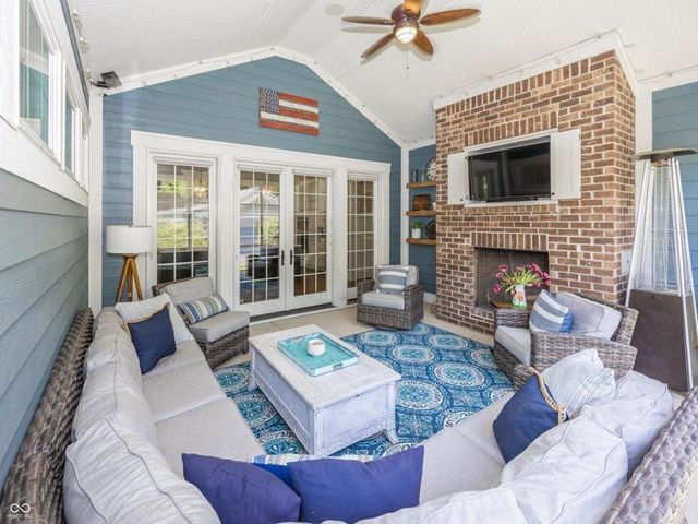 307 E Small Street, Carmel, IN 46032