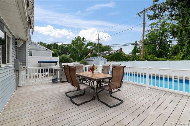 790 Wenwood Drive, East Meadow, NY 11554