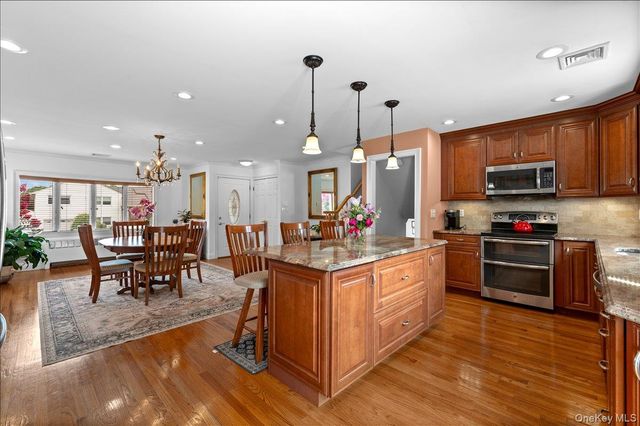 790 Wenwood Drive, East Meadow, NY 11554