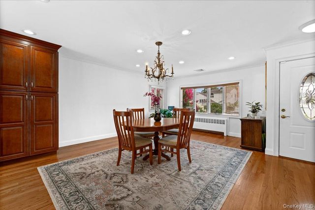 790 Wenwood Drive, East Meadow, NY 11554
