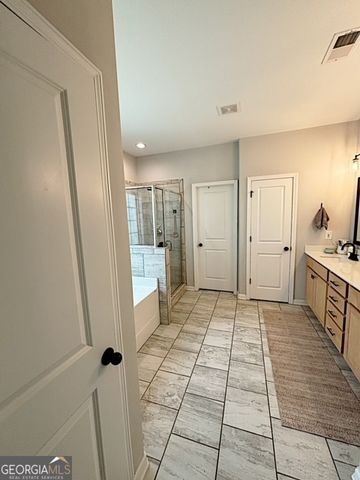 126 Drayton Farm Dr, Senoia, GA 30276