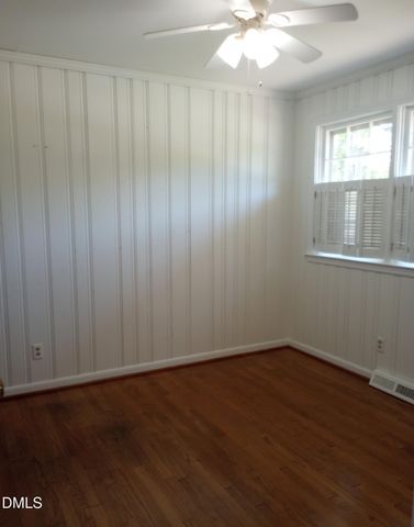 239 N Hamilton Road N, Chapel Hill, NC 27517