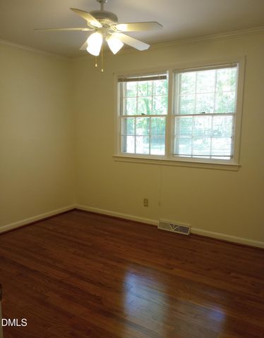239 N Hamilton Road N, Chapel Hill, NC 27517