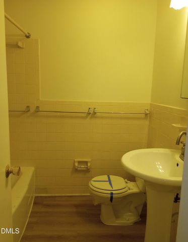 239 N Hamilton Road N, Chapel Hill, NC 27517