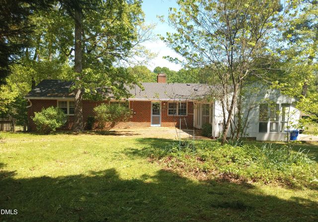 239 N Hamilton Road N, Chapel Hill, NC 27517
