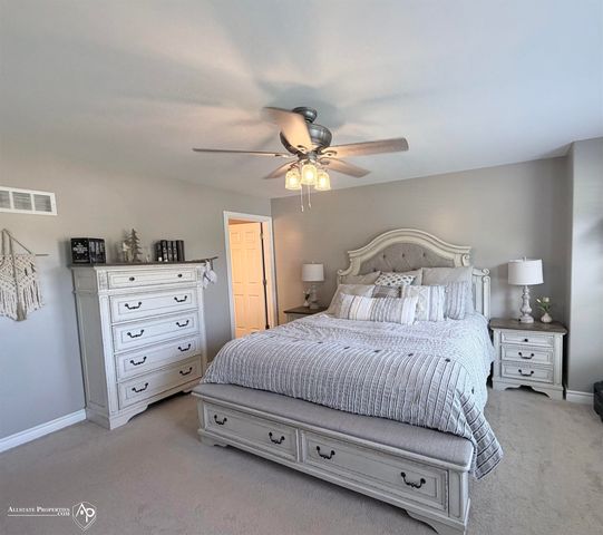 5118 Redwood Lane, Grand Blanc, MI 48439