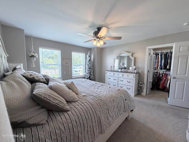 5118 Redwood Lane, Grand Blanc, MI 48439