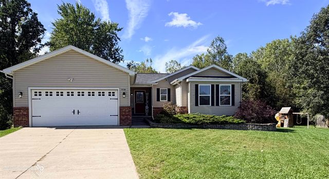 5118 Redwood Lane, Grand Blanc, MI 48439