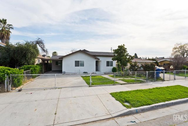 407 8th Street, Bakersfield, CA 93304