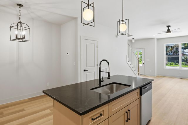 104 Norman Lane, Chattanooga, TN 37405