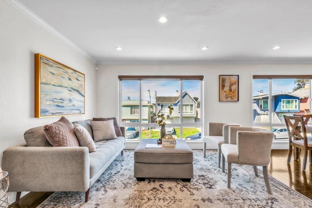 Image 7 of property listing at 377 El Dorado Drive, Daly City, CA 94015