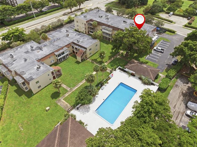 2700 Riverside Drive 302-B, Coral Springs, FL 33065