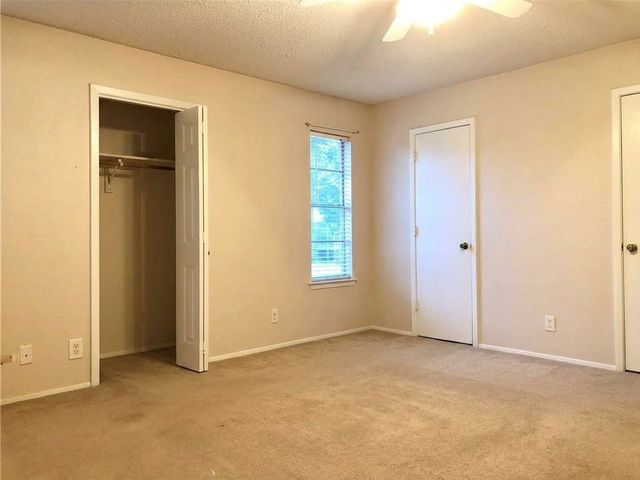 304 Nighthawk Drive, Pottsboro, TX 75076