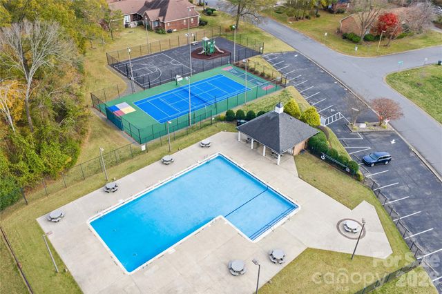 706 King Fredrick Lane, Concord, NC 28027