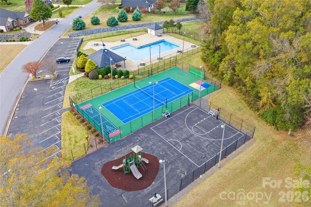 706 King Fredrick Lane, Concord, NC 28027