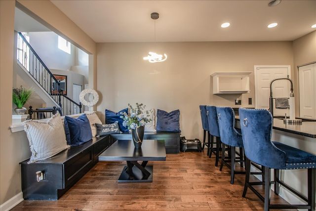 2783 Blakely Lane, Naperville, IL 60540