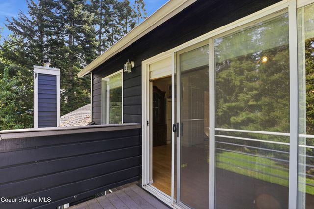 3155 E York Ct, Hayden, ID 83835