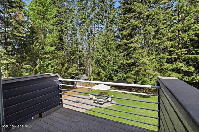 3155 E York Ct, Hayden, ID 83835
