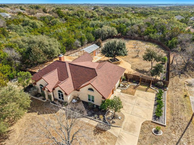 1011 Fountainwood DR, Georgetown, TX 78633