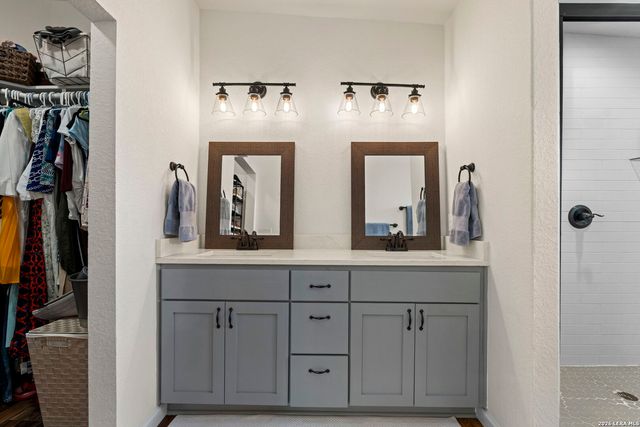 115 Harmon, San Antonio, TX 78209