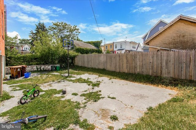 248 N WYCOMBE AVE, Lansdowne, PA 19050