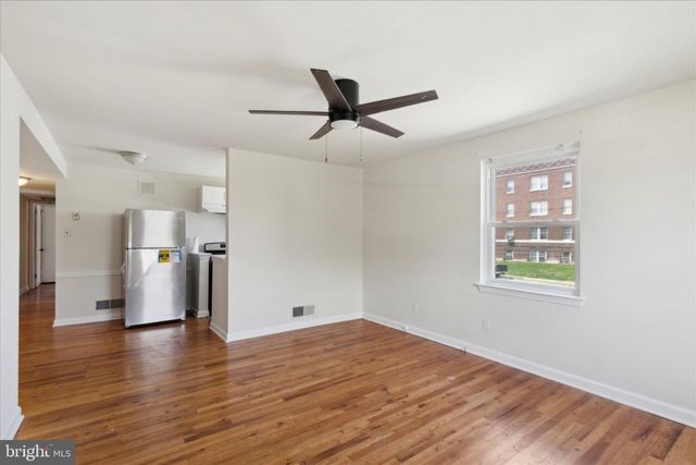 248 N WYCOMBE AVE, Lansdowne, PA 19050