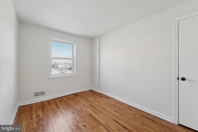 248 N WYCOMBE AVE, Lansdowne, PA 19050