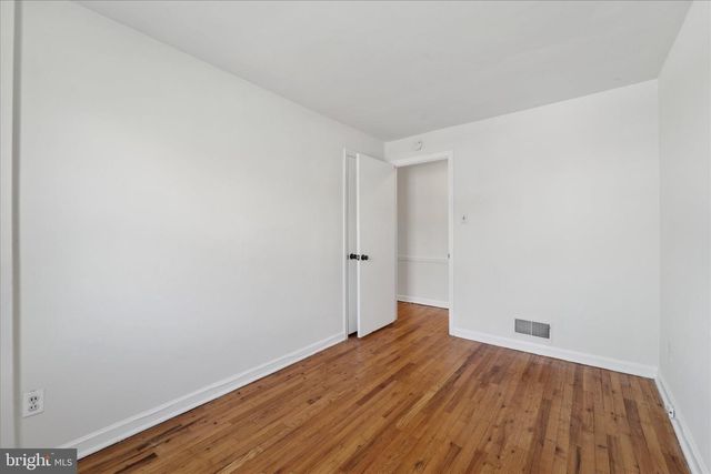 248 N WYCOMBE AVE, Lansdowne, PA 19050