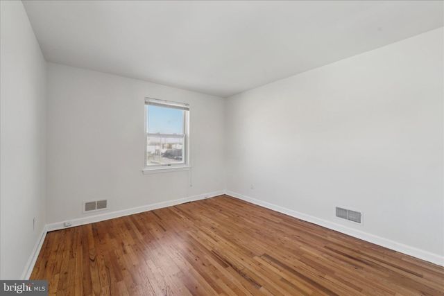 248 N WYCOMBE AVE, Lansdowne, PA 19050