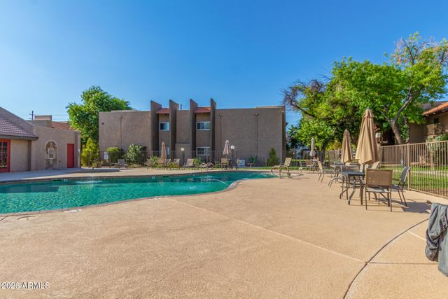 5525 E THOMAS Road M16, Phoenix, AZ 85018